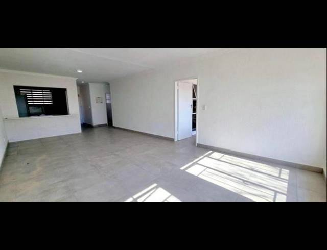 3 BEDROOM TOWNHOUSE FOR SALE IN SOUTH CREST